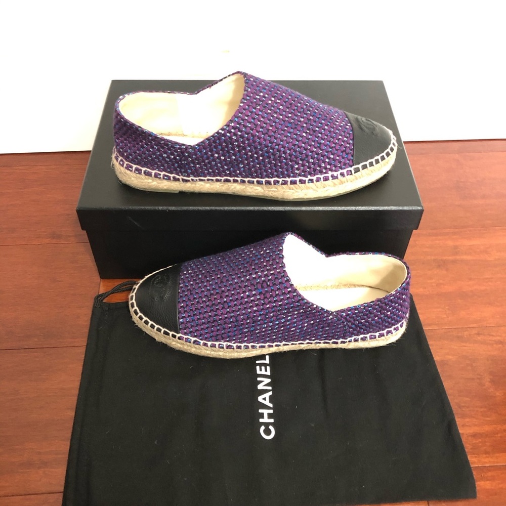 CHANEL Purple Tweed Espadrille Flats with Black Cap Toe and Jute Sole - Picture 1 of 16